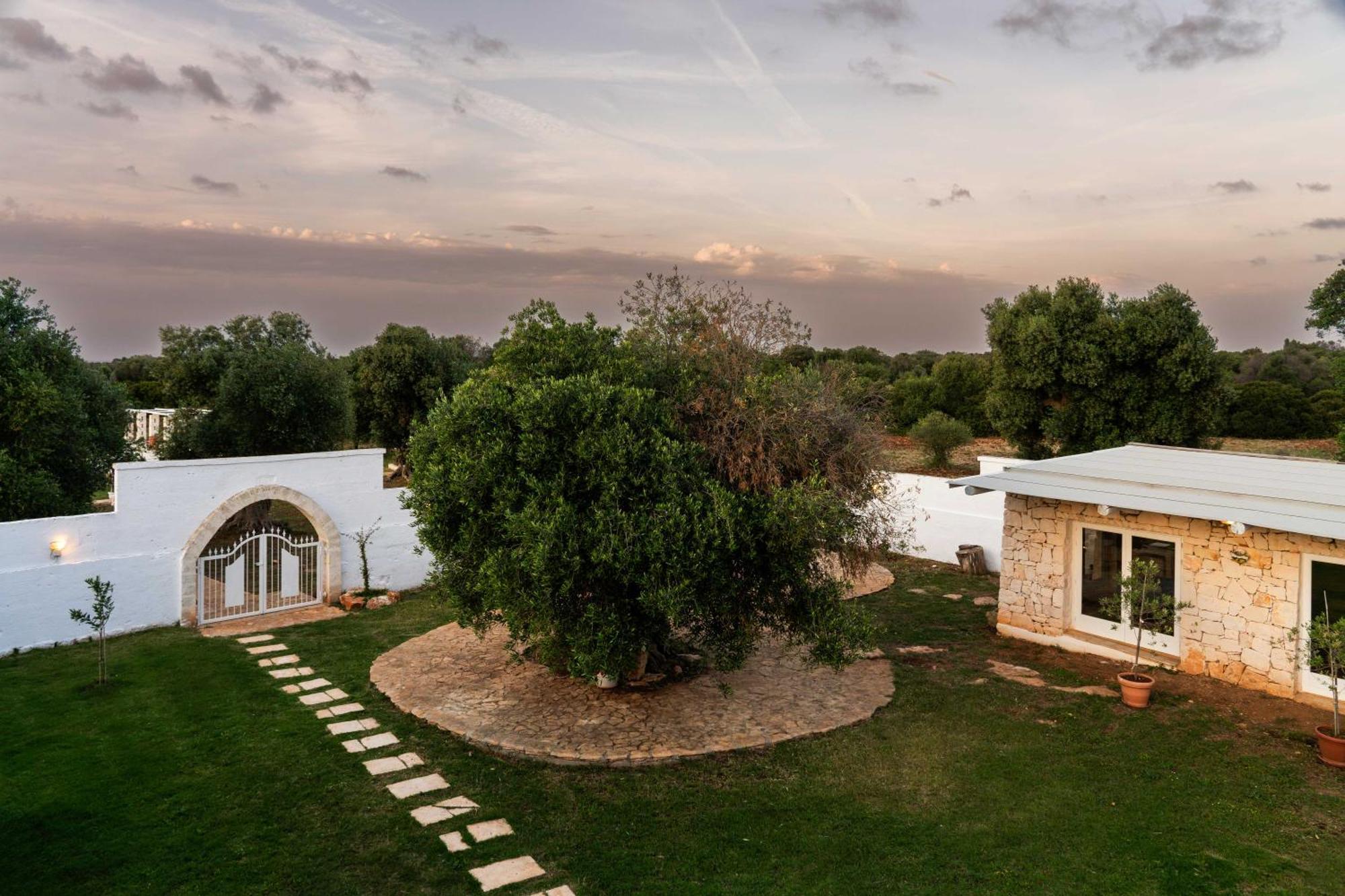 Masseria Della Piana Villanova di Ostuni Exterior photo